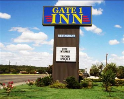 Gate 1 Inn - image 5