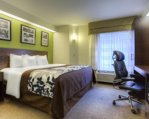 Sleep Inn Bryson City Cherokee - image 30