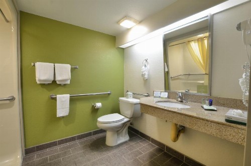 Sleep Inn Bryson City Cherokee - image 32