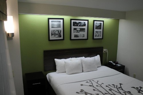 Sleep Inn Bryson City Cherokee - image 38