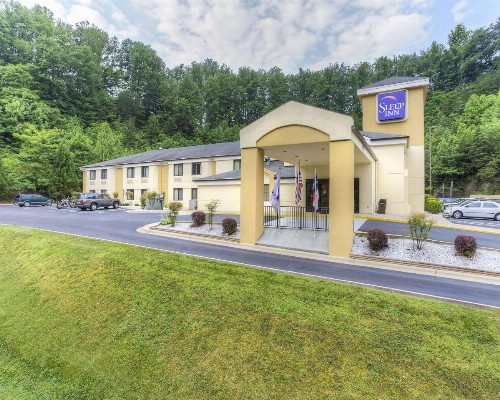 Sleep Inn Bryson City Cherokee - image 4