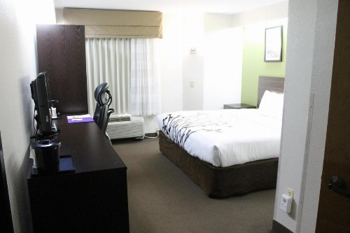 Sleep Inn Bryson City Cherokee - image 50