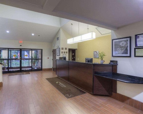 Sleep Inn Bryson City Cherokee - image 6