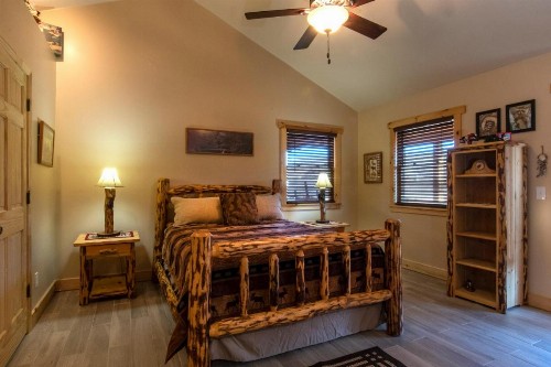 Calhoun House Inn & Suites - image 41