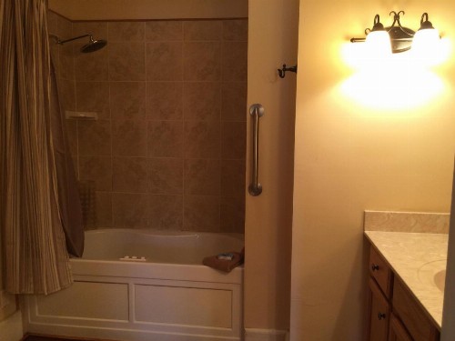 Calhoun House Inn & Suites - image 8