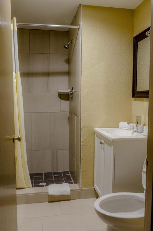 Relax Inn - Bryson City - image 16