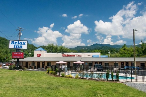 Relax Inn - Bryson City - image 9