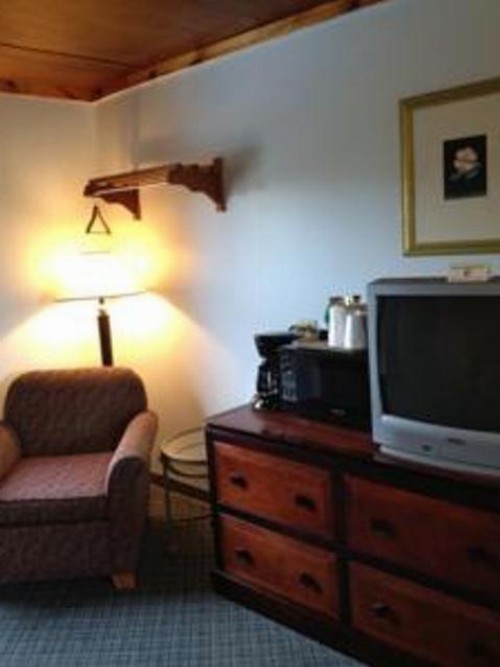 Ridge Top Motel - Bryson City - image 10