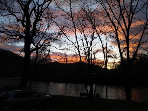 Riverbend Lodging - image 7