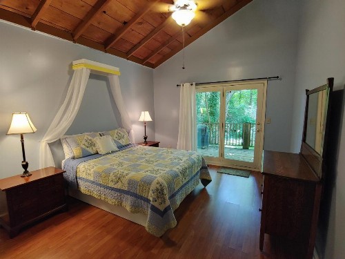 McKinley Edwards Inn - image 13
