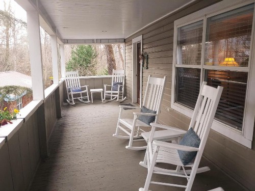 McKinley Edwards Inn - image 3