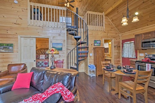Scenic Cabin with Hot Tub - 15 Mins to Bryson City! - image 10
