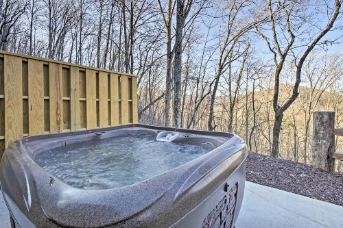 Scenic Cabin with Hot Tub - 15 Mins to Bryson City! - image 12