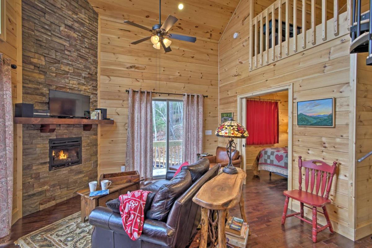 Scenic Cabin with Hot Tub - 15 Mins to Bryson City! - image 7