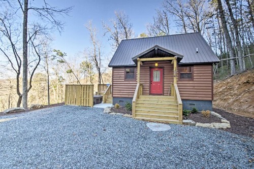 Scenic Cabin with Hot Tub - 15 Mins to Bryson City! - image 8