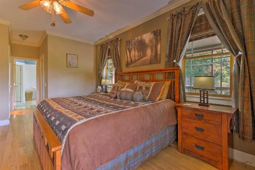 Beautiful Bryson City Home with Hot Tub and Mtn Views! - image 4