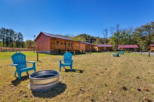 Bryson City Family Cabin - Mins to Smoky Mountains - image 11