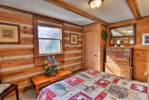 Karolina Cabin Hot Tub and Amazing Smoky Mtn Views! - image 11