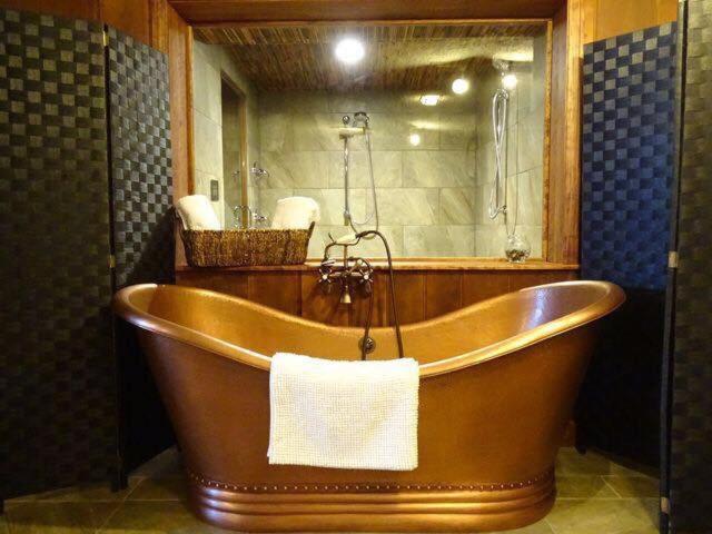 HideAway Country Inn - main image