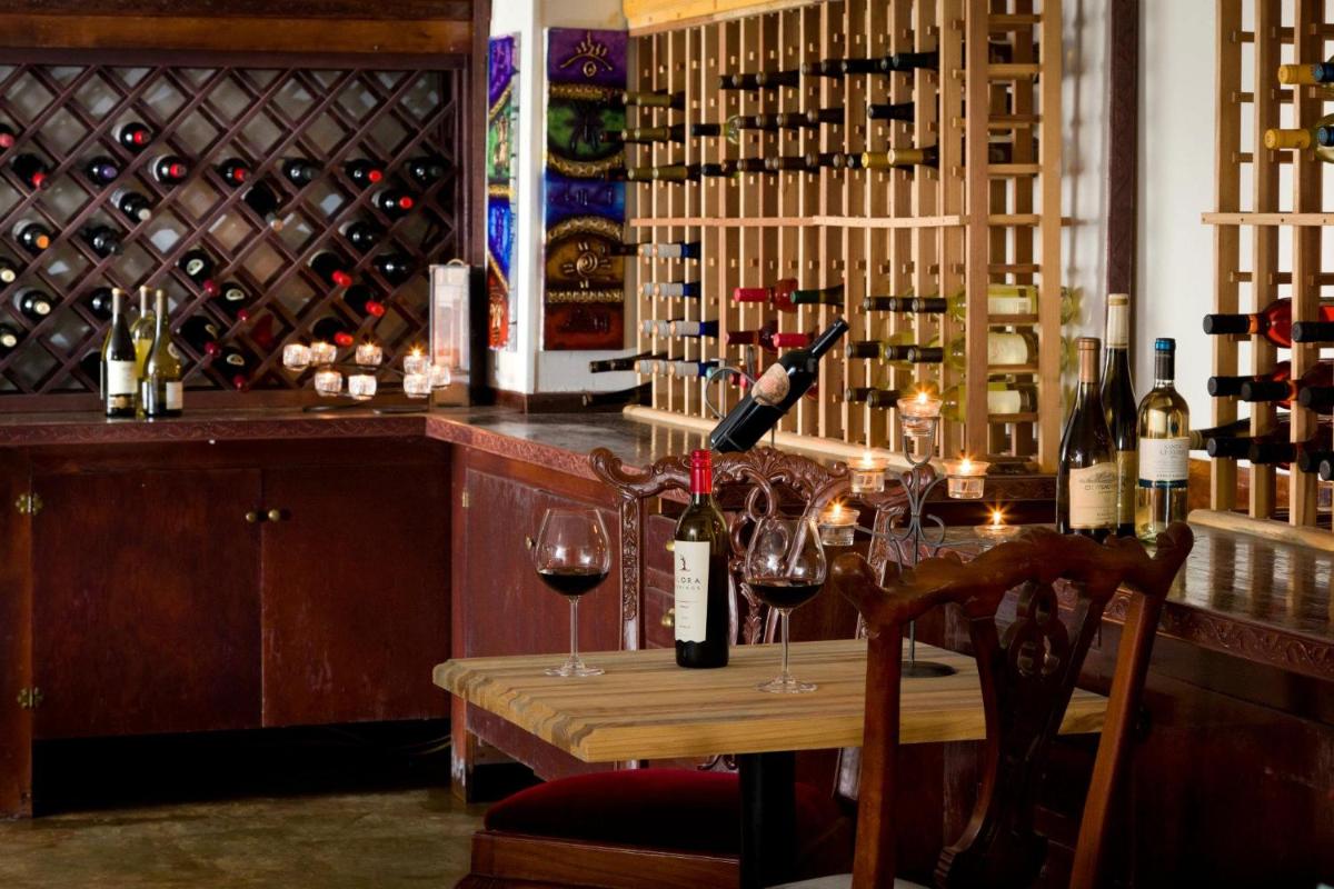 HideAway Country Inn - image 3