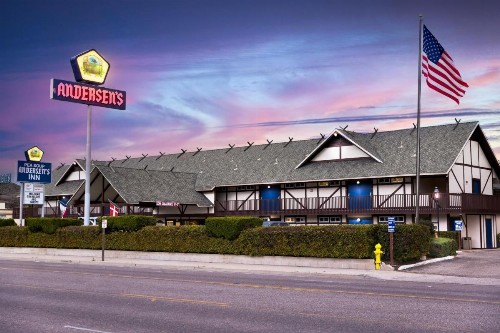Pea Soup Andersen's Inn - image 1