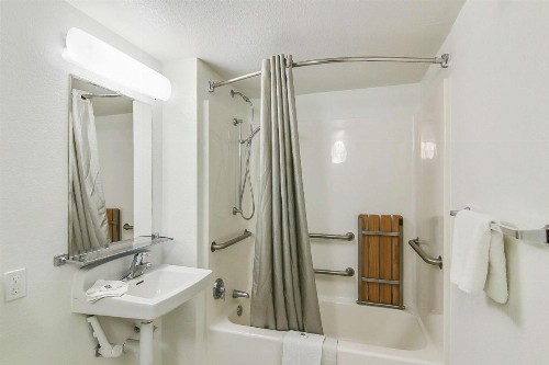 Motel 6-Buellton CA - Solvang Area - image 17