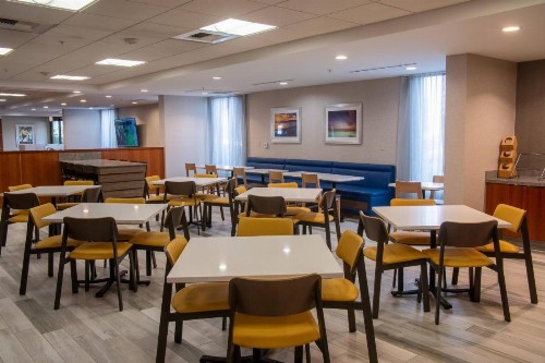 Fairfield Inn & Suites Anaheim Buena Park/Disney North - image 16