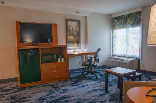Fairfield Inn & Suites Anaheim Buena Park/Disney North - image 17