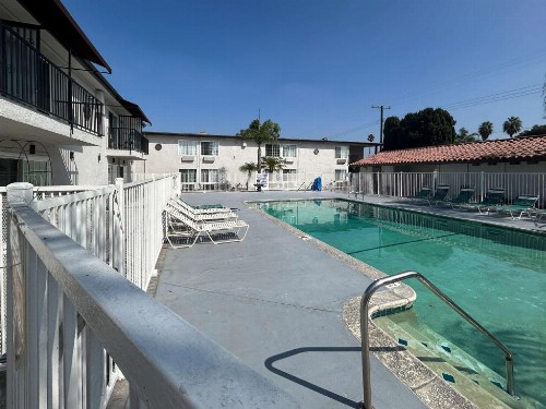 Rodeway Inn Near Maingate Knott's - image 1