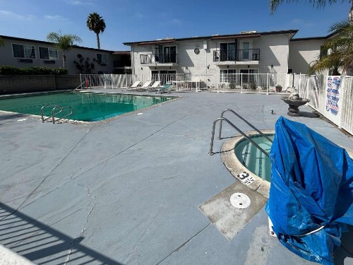 Rodeway Inn Near Maingate Knott's - image 5