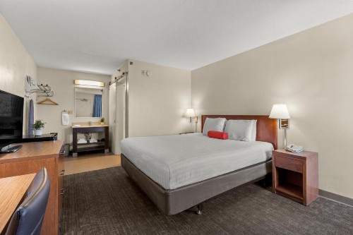 Good Nite Inn Buena Park - image 4