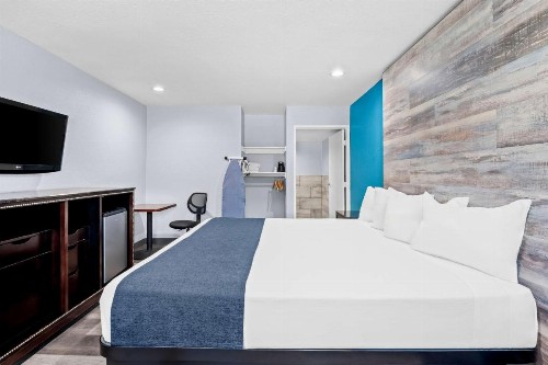 SureStay Hotel by Best Western Buena Park Anaheim - image 10