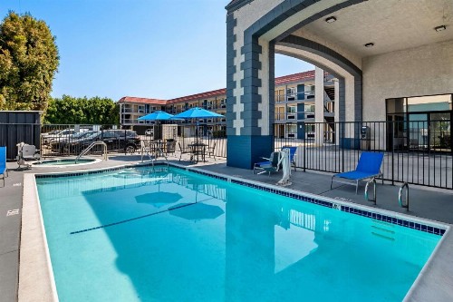 SureStay Hotel by Best Western Buena Park Anaheim - image 6