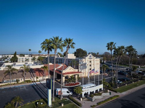 Holiday Inn Buena Park an IHG Hotel - image 10
