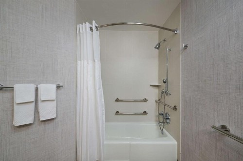 Holiday Inn Buena Park an IHG Hotel - image 23
