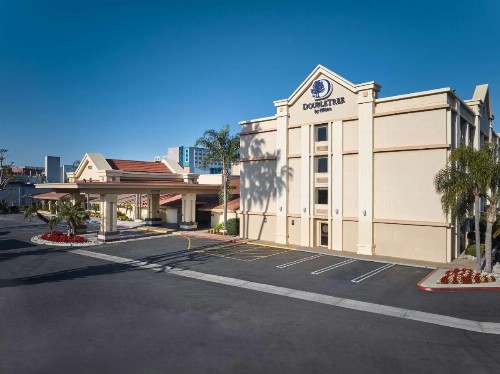 Holiday Inn Buena Park an IHG Hotel - image 8