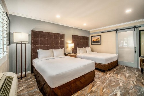 Quality Inn & Suites Buena Park Anaheim - image 15