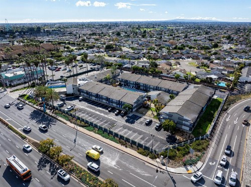 Quality Inn & Suites Buena Park Anaheim - image 8