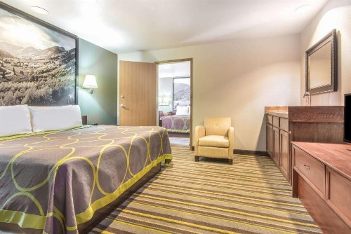 Super 8 by Wyndham Buena Vista - image 6