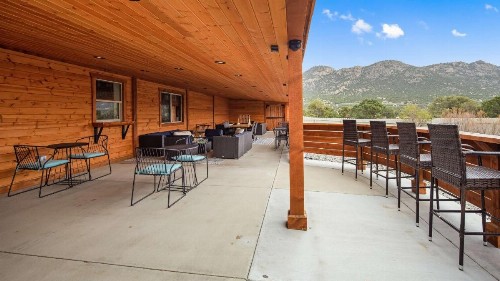 Best Western Vista Inn - image 15