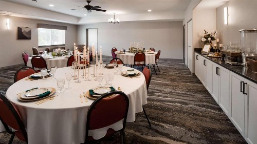 Best Western Vista Inn - image 20