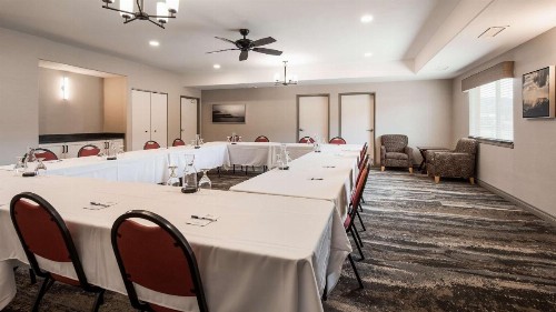 Best Western Vista Inn - image 23