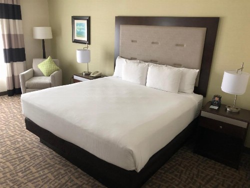 Wyndham Garden Buffalo Downtown - image 30