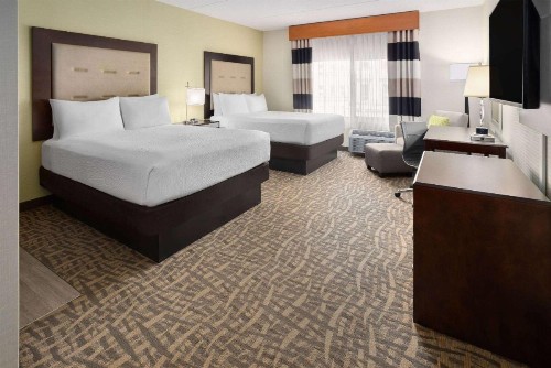 Wyndham Garden Buffalo Downtown - image 31