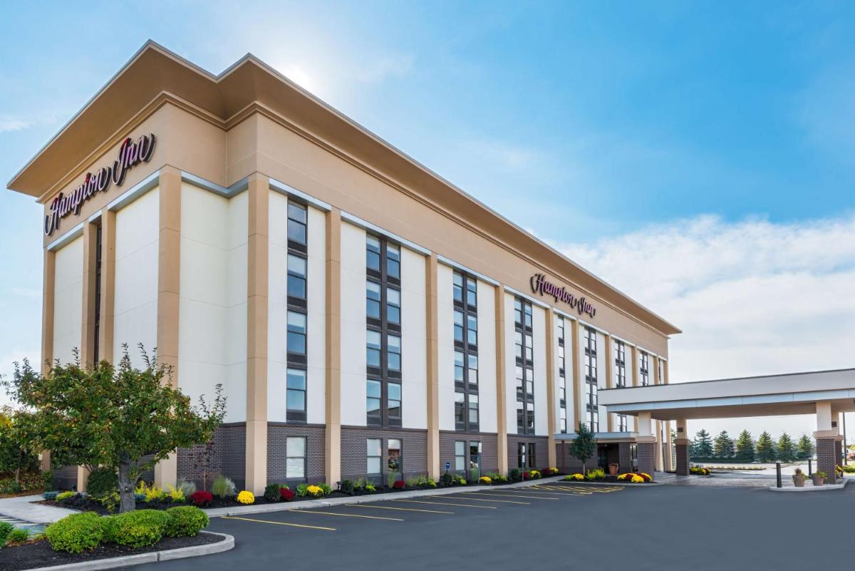 Hampton Inn Buffalo-Airport Galleria Mall - main image