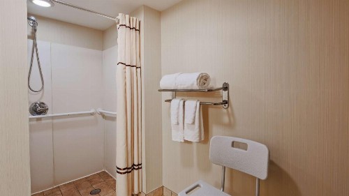 Best Western Inn Buffalo Airport - image 11