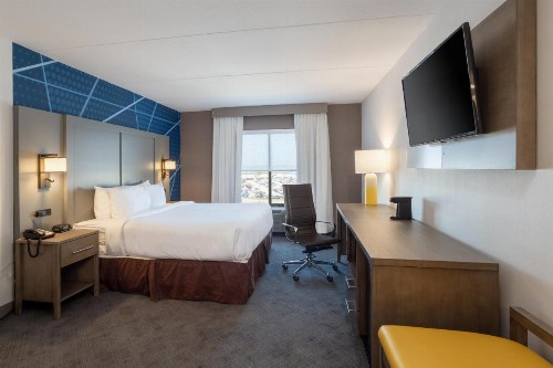 Days Hotel by Wyndham Buffalo Airport - image 25