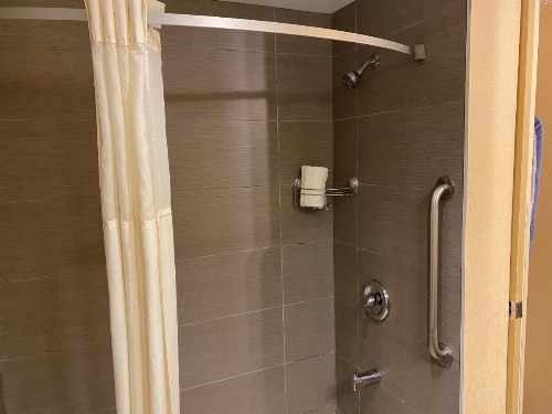 Quality Inn Buffalo Airport - image 20