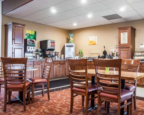 Quality Inn Buffalo Airport - image 3