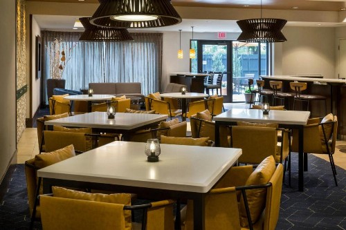 Courtyard by Marriott Buffalo Amherst/University - image 23